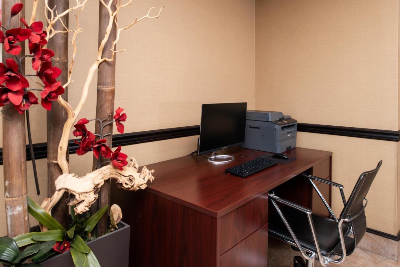 Hotel Chino Hills (Adults Only) Εξωτερικό φωτογραφία